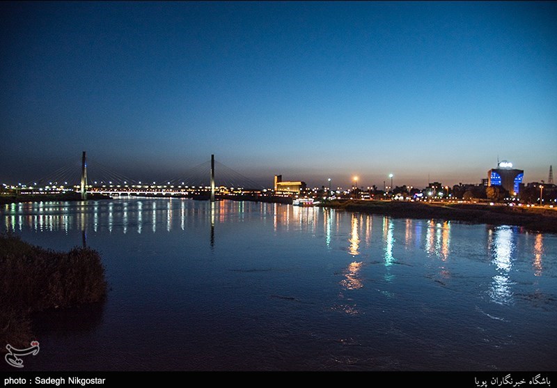 تماشای قوس و قزح در شب‌های اهواز/ تاریخ را در گذر پل‌های اهواز نظاره کنید+ تصاویر