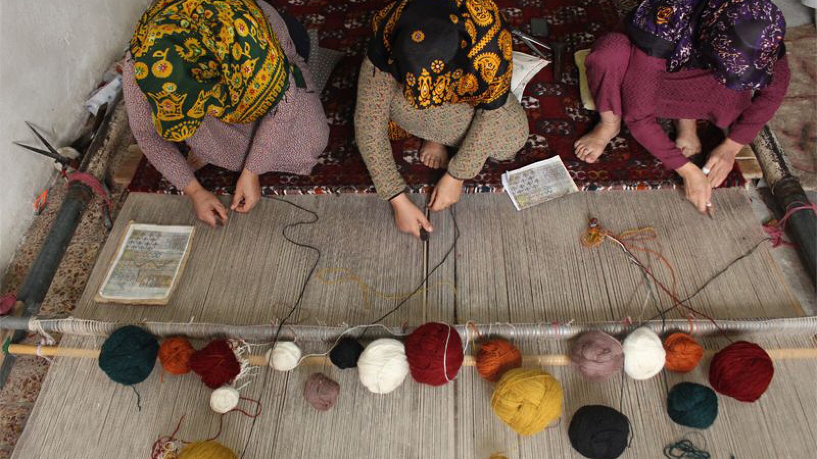 استان گلستان از وجود زیرساختهای تولید فرش دستبافت محروم است