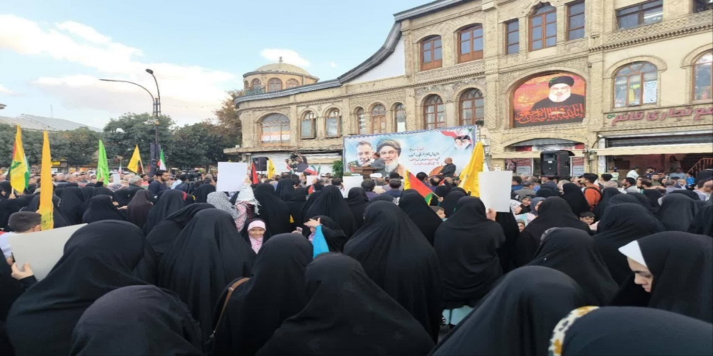 تجمع مردم ولایت مدار همدان، پس محقق شدن وعده صادق ۲، و قدردانی از نیروهای مسلح + تصاویر تجمع مردم ولایت مدار همدان، پس محقق شدن وعده صادق ۲، و قدردانی از نیروهای مسلح + تصاویر