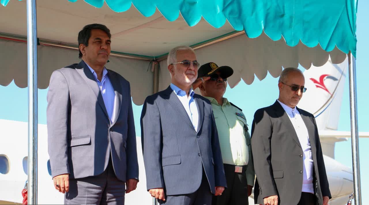 وزیر کشور وارد کرمان شد