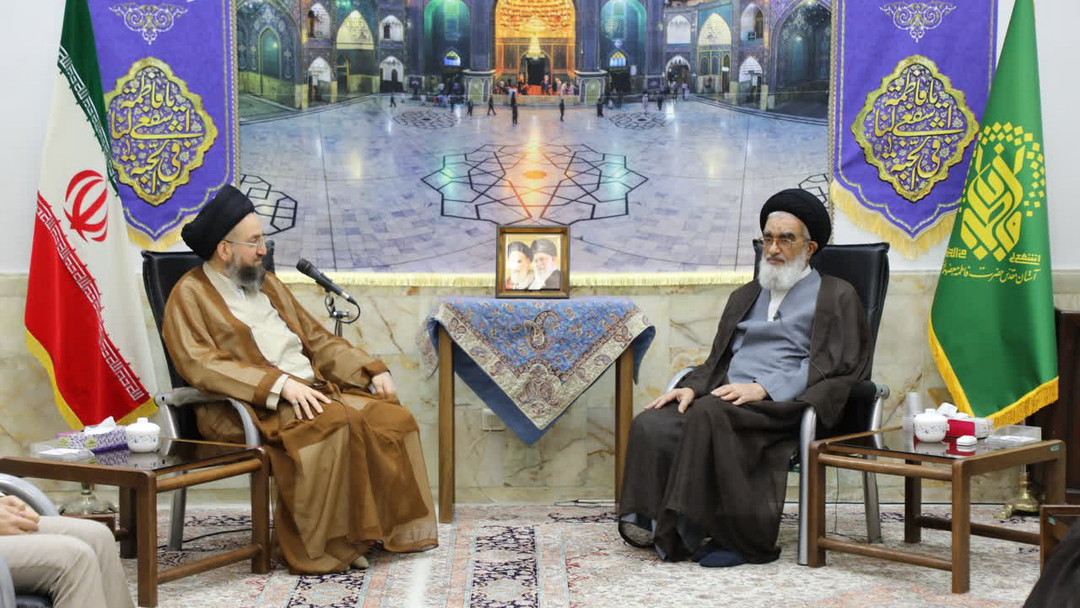 اتحاد ایران و عراق؛ سرمایه&zwnj;ای در معرض تهدید/ رابطه عاطفی مقام معظم رهبری با آیت&zwnj;الله سیستانی