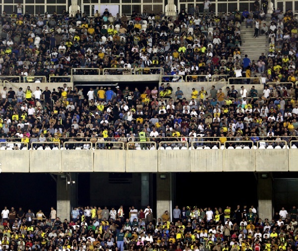 بررسی دقیق حادثه ورزشگاه پارس و برخورد با مقصران