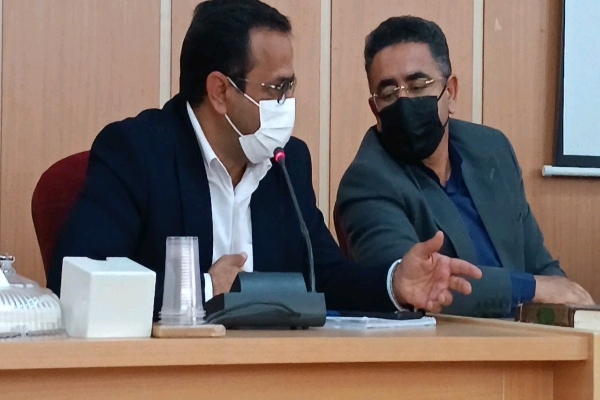 &laquo;سلامت یا آموزش؟&raquo;؛ جدال بر سر تعطیلی مدارس در آستانه موج جدید آنفلوانزا