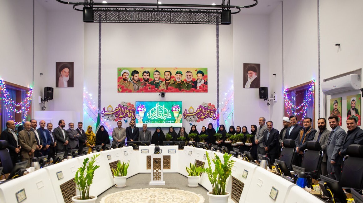 روایت&zwnj;های غلط، زاینده&zwnj;رود را خشک&zwnj;تر می&zwnj;کند/ نباید مردم را گمراه کرد