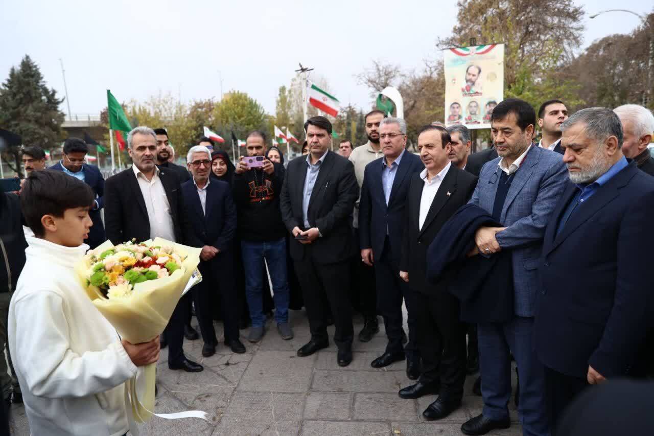 خانه جوان قزوین با حضور وزیر ورزش و جوانان افتتاح شد + تصاویر