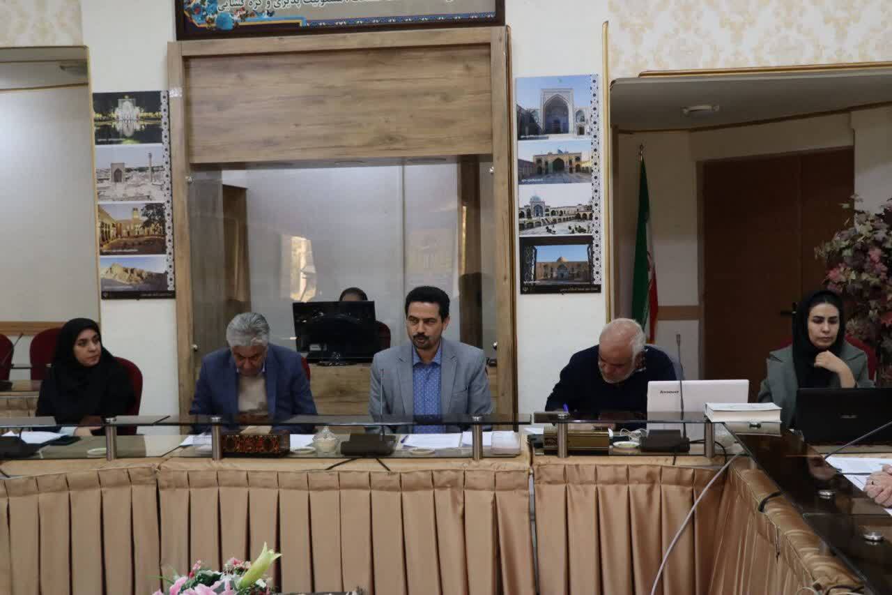 تأکید فرماندار سمنان بر ساماندهی خدمات و کاهش بار ترافیک