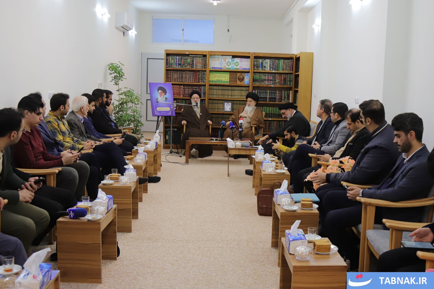 گزارش تصویری /  نشست خبری سالگرد ارتحال آیت الله العظمی گلپایگانی(ره)