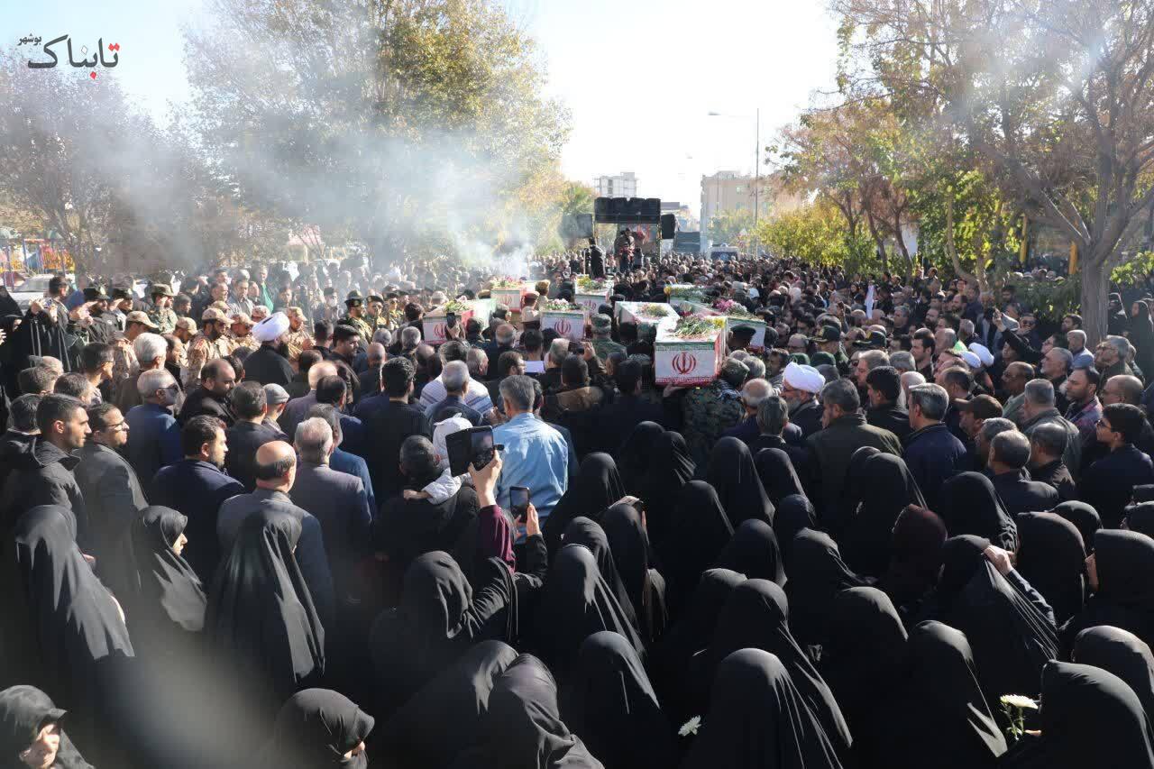 تشییع پیکر مطهر ۸ شهید گمنام در سمنان