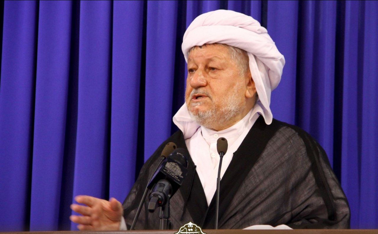 همه افراد جامعه باید در برابر ناملایمات و ظلم&zwnj;ها ایستادگی کنند